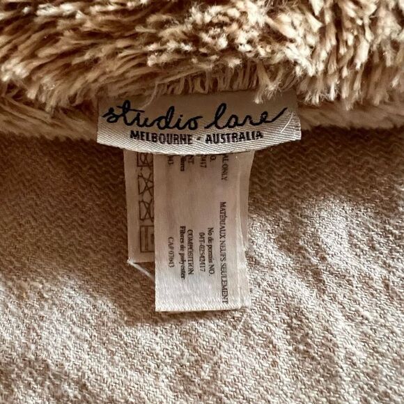 Studio Lare Sloth Plush Warming Pillow - Picture 3 of 4